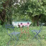 Prázdninový dům Maison Bord De Marne Pour 10 Personnes Avec Jacuzzi *