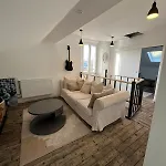 Prázdninový dům Maison Bord De Marne Pour 10 Personnes Avec Jacuzzi