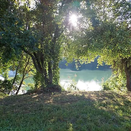Maison Bord De Marne Pour 10 Personnes Avec Jacuzzi