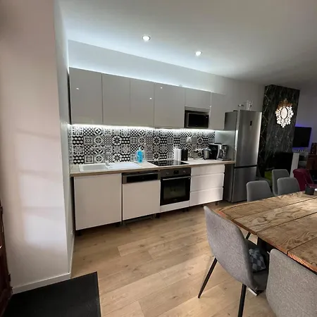 Maison Bord De Marne Pour 10 Personnes Avec Jacuzzi *