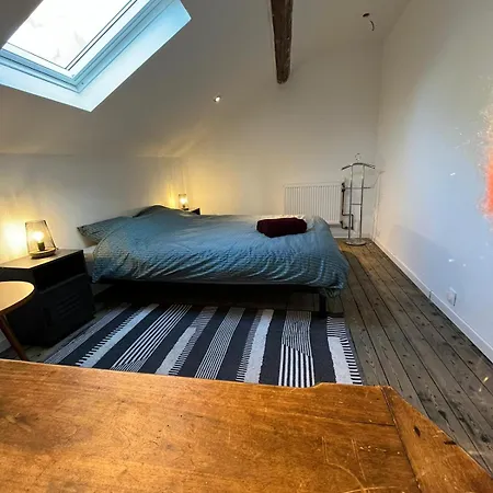 Дом отдыха Maison Bord De Marne Pour 10 Personnes Avec Jacuzzi *