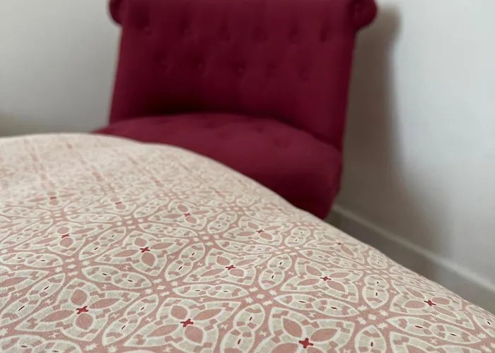 Holiday home Maison Bord De Marne Pour 10 Personnes Avec Jacuzzi *