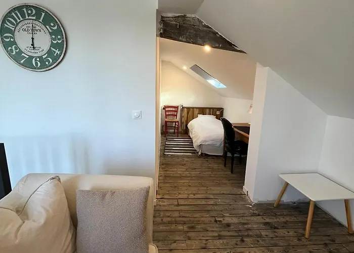 Holiday home Maison Bord De Marne Pour 10 Personnes Avec Jacuzzi