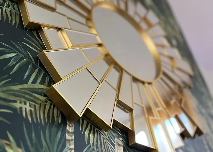 Maison Bord De Marne Pour 10 Personnes Avec Jacuzzi Holiday home Chalons-en-Champagne