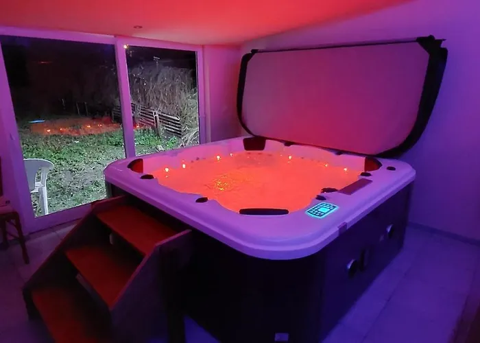 Maison Bord De Marne Pour 10 Personnes Avec Jacuzzi *